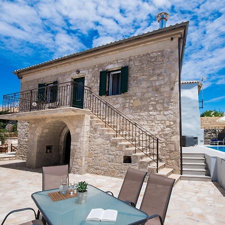 Villa Charonia Spanokhórion エクステリア 写真