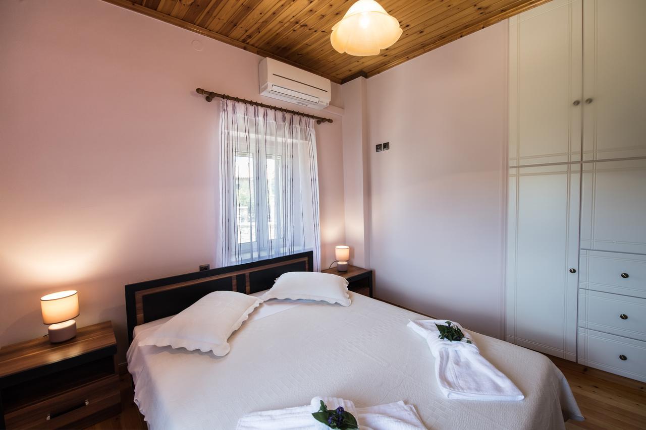 Villa Charonia Spanokhórion エクステリア 写真